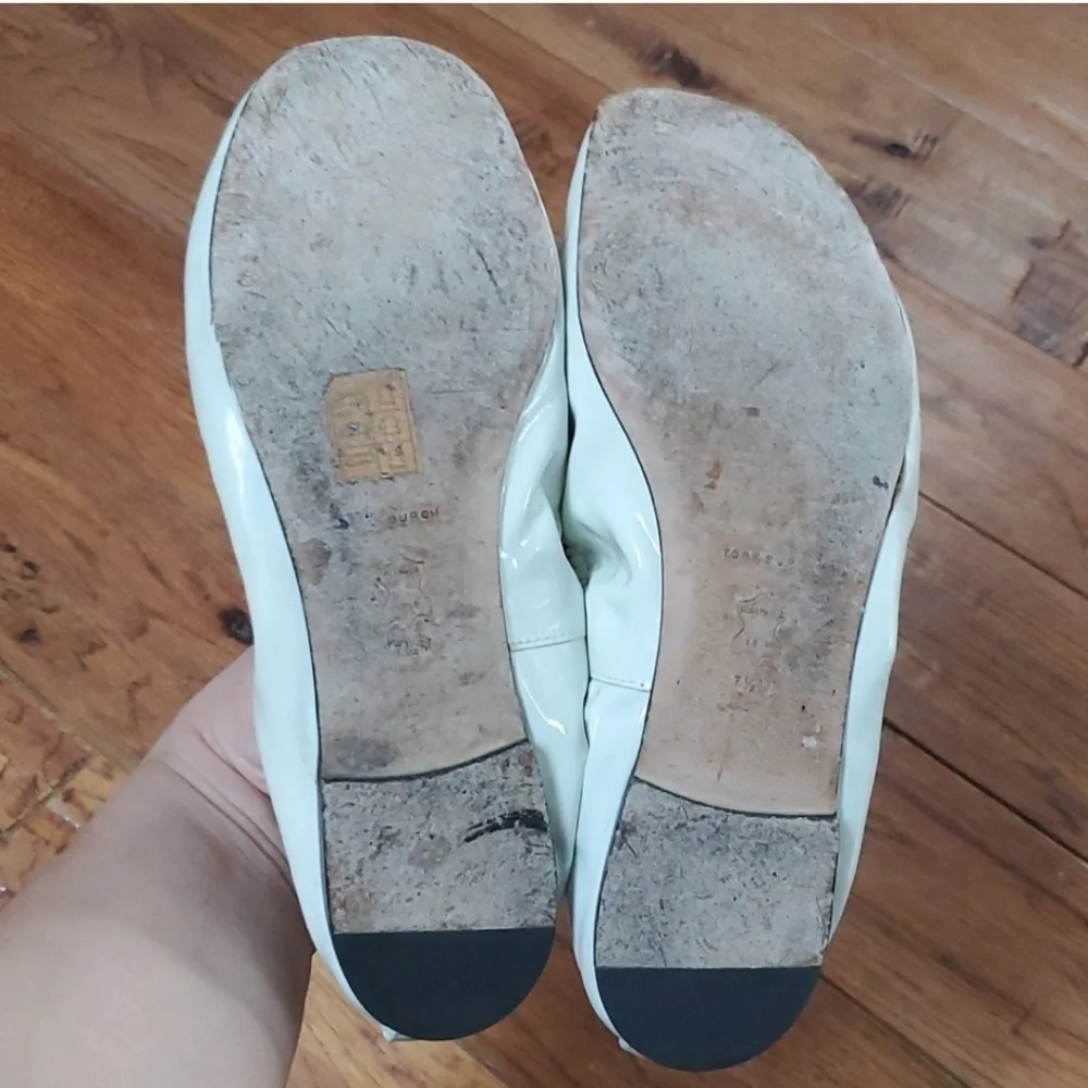 Tory Burch Flower ballet flat